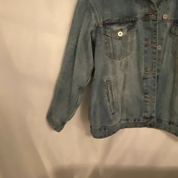 Wild Fable Woman's denim jacket metal button - L - Picture 3 of 7